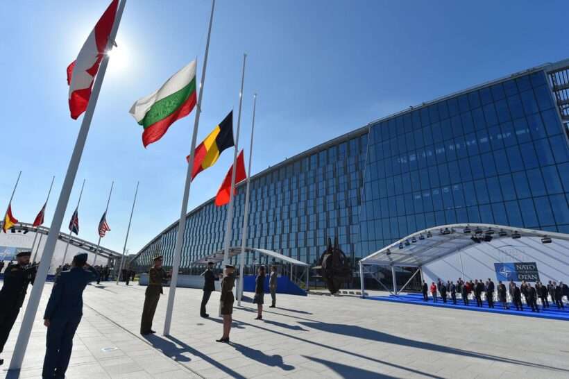 Neptunus Alure Globe Szczyt NATO w Brukseli Struktura konferencji