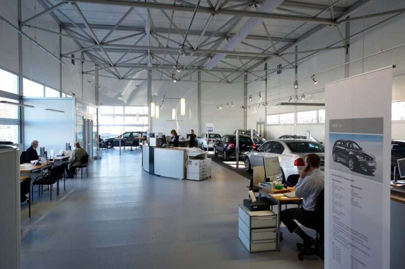 Salon Neptunus Evolution BMW Autohaus w Hamburgu