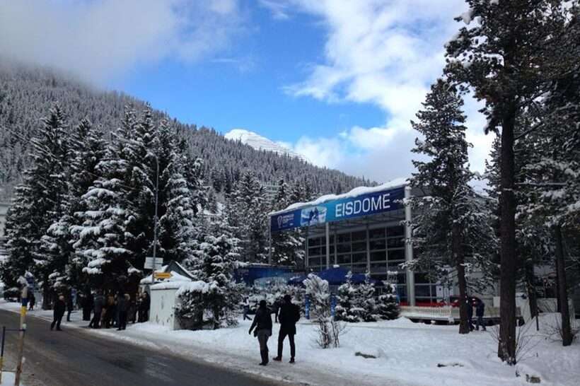 Neptunus Evolution Tymczasowe wydarzenie Budynek Puchar Spenglera Eisdome Davos