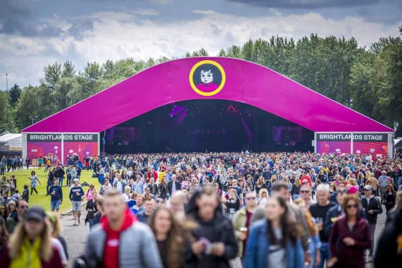 Namiot festiwalowy Alure Globe Giant Pinkpop Landgraaf Brightlands Stage